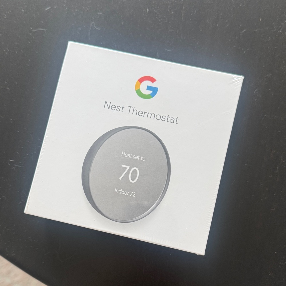 Nest Thermostat - Smart Programmable Wi-Fi Thermostat - Charcoal NWT